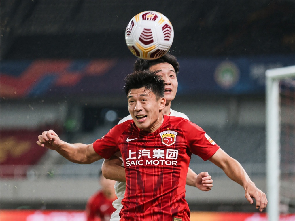 上海海港主场头球轰炸力克劲敌